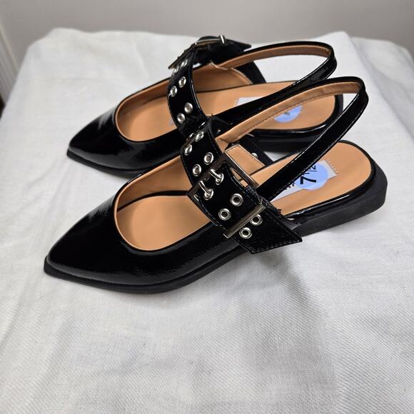 NWOT Steve Madden Black Patent Leather Women's Flat Slingbacks Size 7.5 - Picture 3 of 9